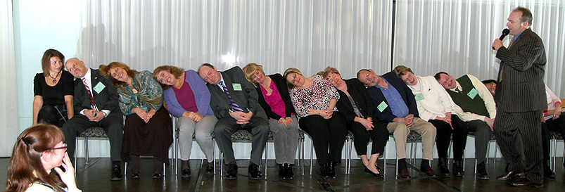 corporate entertainer comedian and hypnotist meetings events